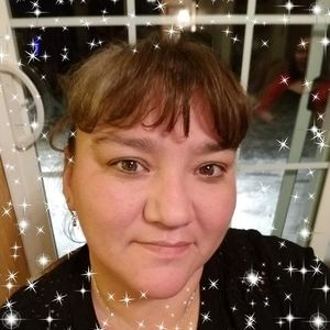 Meet your Posher, Laree